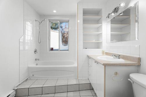 Salle de bains - 2223Z Rue De Coleraine, Montréal (Le Sud-Ouest), QC 