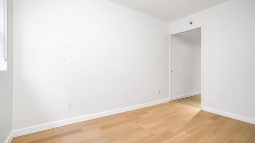 Chambre à coucher - 1111-350 Boul. De Maisonneuve O., Montréal (Ville-Marie), QC - Indoor Photo Showing Other Room