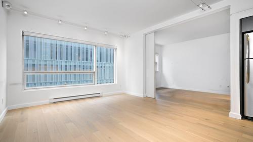 Salon - 1111-350 Boul. De Maisonneuve O., Montréal (Ville-Marie), QC - Indoor Photo Showing Other Room