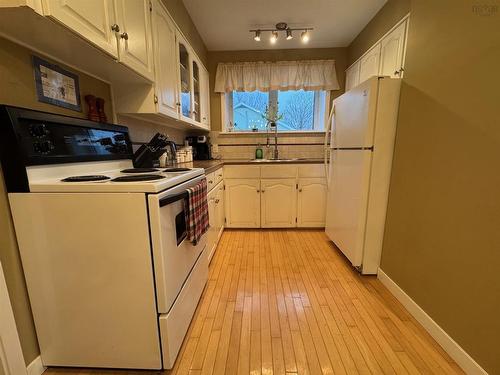 22 Macinnis Road, Whycocomagh, NS 