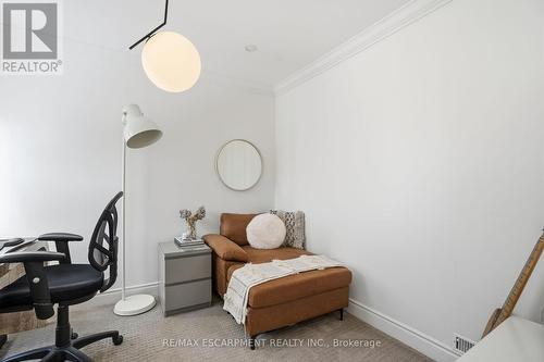 110 Kensington Avenue S, Hamilton, ON - Indoor Photo Showing Office