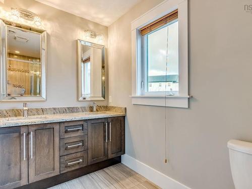 66 Hadley Crescent, Halifax, NS 