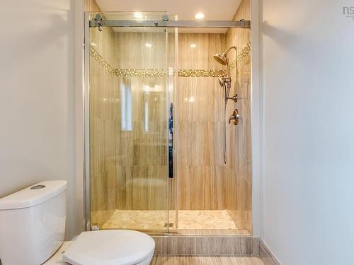 66 Hadley Crescent, Halifax, NS 