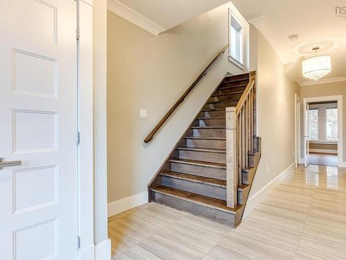 66 Hadley Crescent, Halifax, NS 