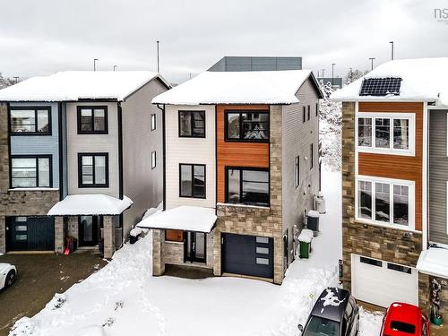 66 Hadley Crescent, Halifax, NS 