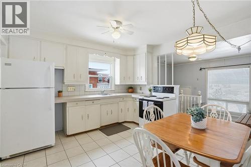 363 Limeridge Road E, Hamilton, ON - Indoor