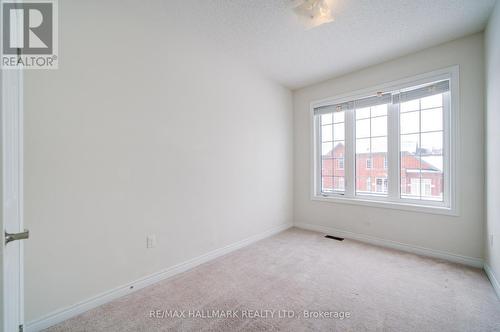 71 Titan Trail, Markham, ON - Indoor Photo Showing Other Room