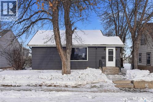 10 Connaught Place, Saskatoon, SK - Outdoor