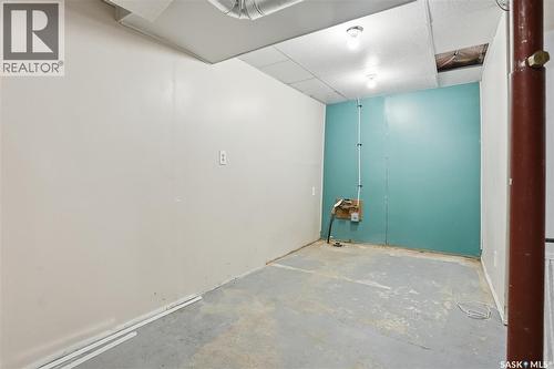 10 Connaught Place, Saskatoon, SK - Indoor Photo Showing Other Room