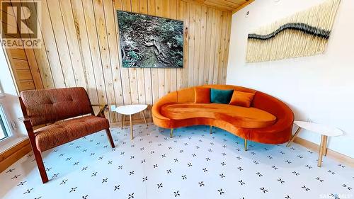 6 Moki Bay, Kenosee Lake, SK - Indoor