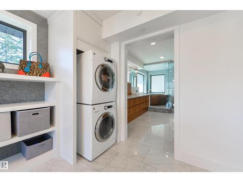 9213 97 St Nw, Edmonton, AB 