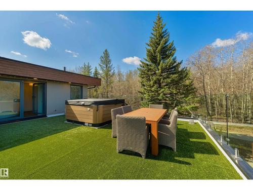 9213 97 St Nw, Edmonton, AB 