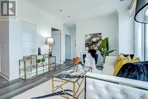 2208 - 18 Water Walk Drive, Markham, ON - Indoor Photo Showing Living Room