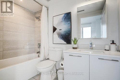 2208 - 18 Water Walk Drive, Markham, ON - Indoor Photo Showing Bathroom