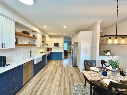 17 33860 MARSHALL ROAD  Abbotsford, BC V2S 0E8