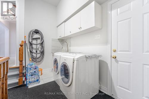 4 Runnymede Crescent, Brampton, ON - Indoor Photo Showing Laundry Room