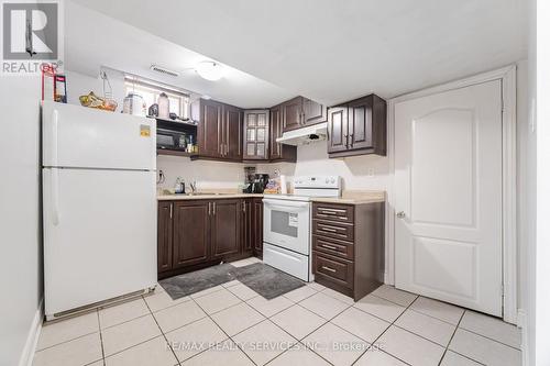 4 Runnymede Crescent, Brampton, ON - Indoor Photo Showing Kitchen With Double Sink