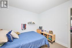 Bedroom 2 - 