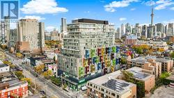 1521 - 297 COLLEGE STREET  Toronto, ON M5T 0C2