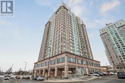 1911 - 8 LEE CENTRE DRIVE  Toronto, ON M1H 3H8