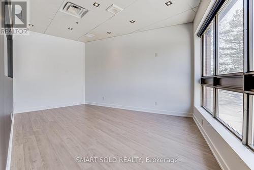 3,4 - 155 West Beaver Creek Road, Richmond Hill, ON 