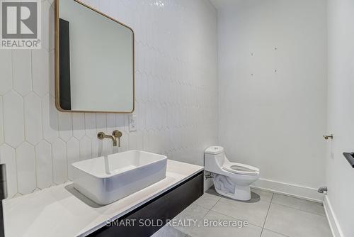 3,4 - 155 West Beaver Creek Road, Richmond Hill, ON 