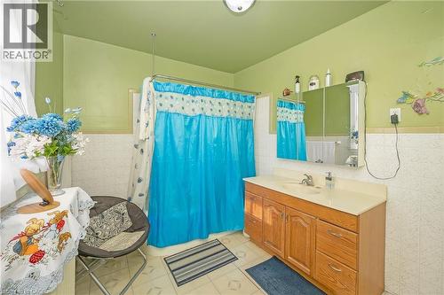 1088 King Street E, Hamilton, ON 