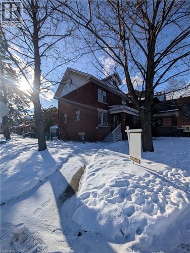 1088 KING Street E  Hamilton, ON L8M 1E3