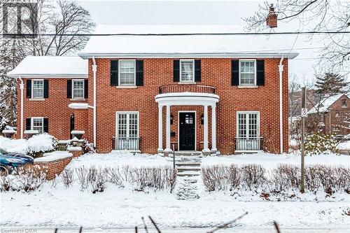 63 DALEWOOD Crescent  Hamilton, ON L8S 4B5