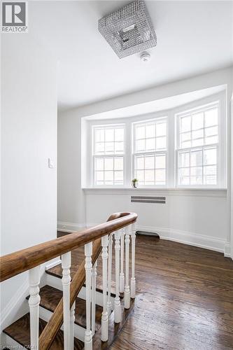 63 Dalewood Crescent, Hamilton, ON - Indoor Photo Showing Other Room