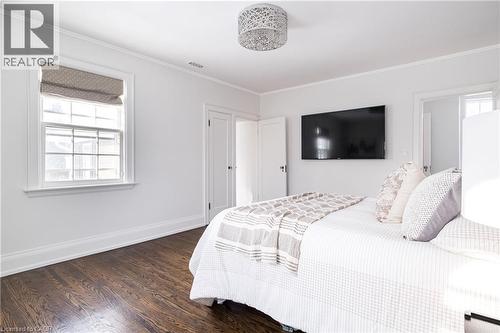 63 Dalewood Crescent, Hamilton, ON - Indoor Photo Showing Bedroom