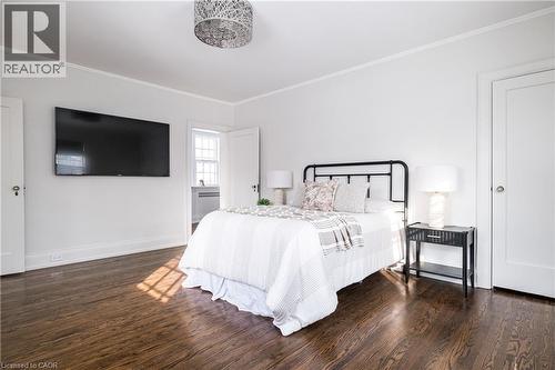63 Dalewood Crescent, Hamilton, ON - Indoor Photo Showing Bedroom