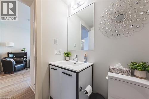 385 Winston Road Unit# 1710, Grimsby, ON - Indoor Photo Showing Bathroom
