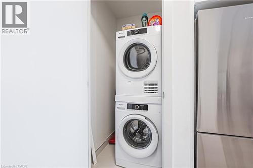 385 Winston Road Unit# 1710, Grimsby, ON - Indoor Photo Showing Laundry Room