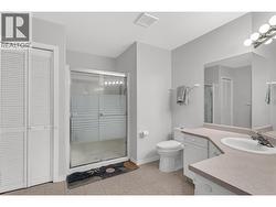 Large ensuite - 