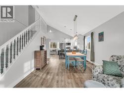 Open Concept floor plan - 