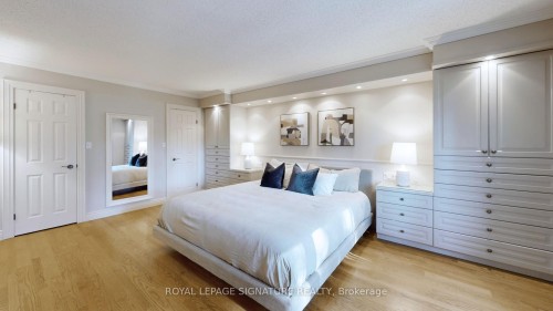 4086 Summit Court, Mississauga, ON - Indoor Photo Showing Bedroom