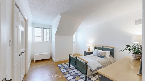 4086 Summit Court, Mississauga, ON - Indoor Photo Showing Bedroom