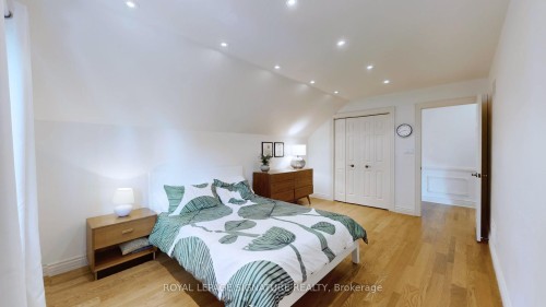 4086 Summit Court, Mississauga, ON - Indoor Photo Showing Bedroom