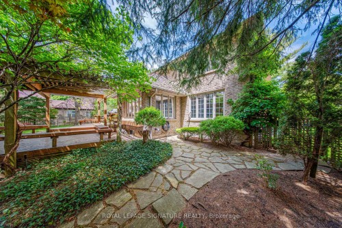 4086 Summit Court, Mississauga, ON - Outdoor With Deck Patio Veranda