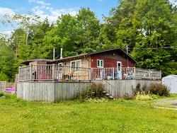 4 Charlie Drive  Middle New Cornwall, NS B0J 2E0