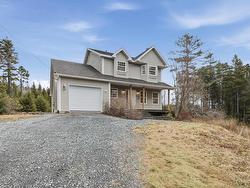 66 Virginia Drive  Kingswood, NS B4B 1S5