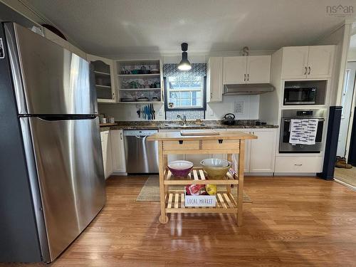 9 Green Hill Drive, West River, NS 