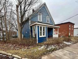 327 South Foord Street  Stellarton, NS B0K 1S0