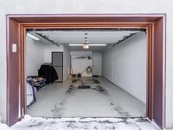 Garage - 