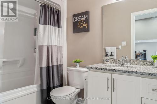 71 Locheed Drive, Hamilton, ON - Indoor Photo Showing Bathroom
