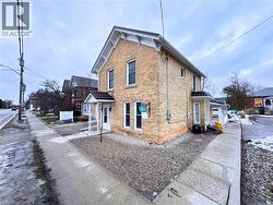 363 WOOLWICH Street  Guelph, ON N1H 3W4