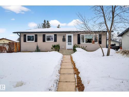 8938 94 AV  Fort Saskatchewan, AB T8L 1B4