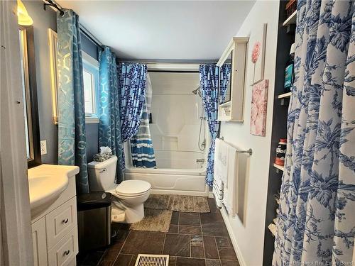 851 Helen, Bathurst, NB 