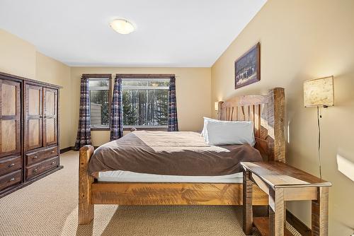 M1-A-1351 Gerry Sorensen Way, Kimberley, BC - Indoor Photo Showing Bedroom